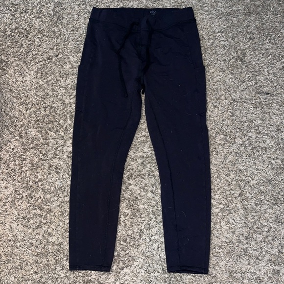 ALO Yoga Pants - Alo 7/8 Jogger Capris